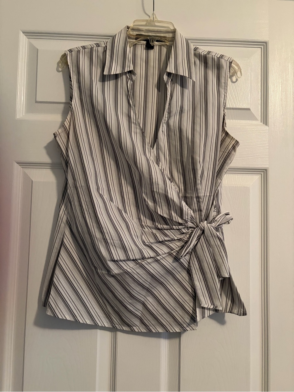 Express Sleeveless Striped Wrap Blouse - White, Black, Gray EUC